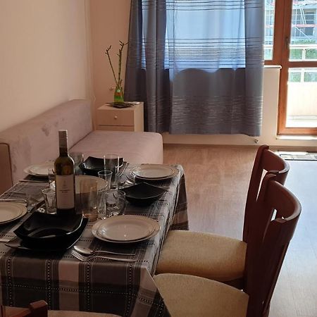 Family Holiday Apartments Breez 1 Варна Екстериор снимка