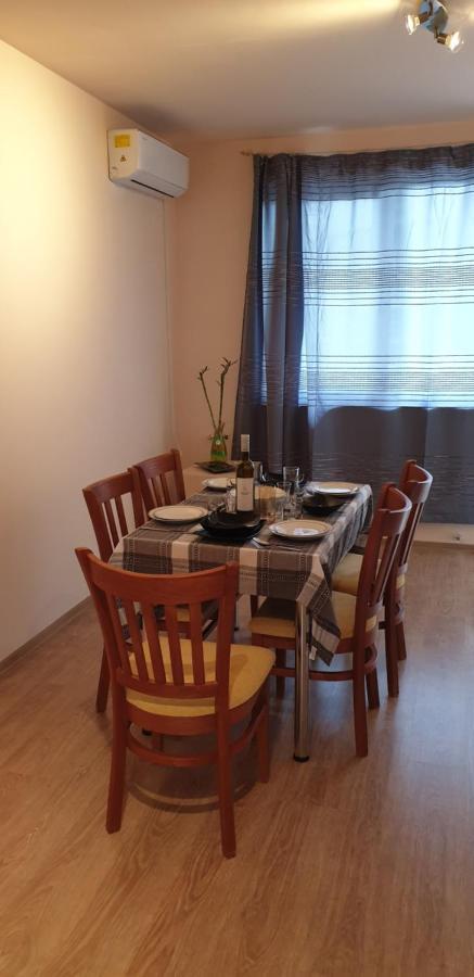 Family Holiday Apartments Breez 1 Варна Екстериор снимка